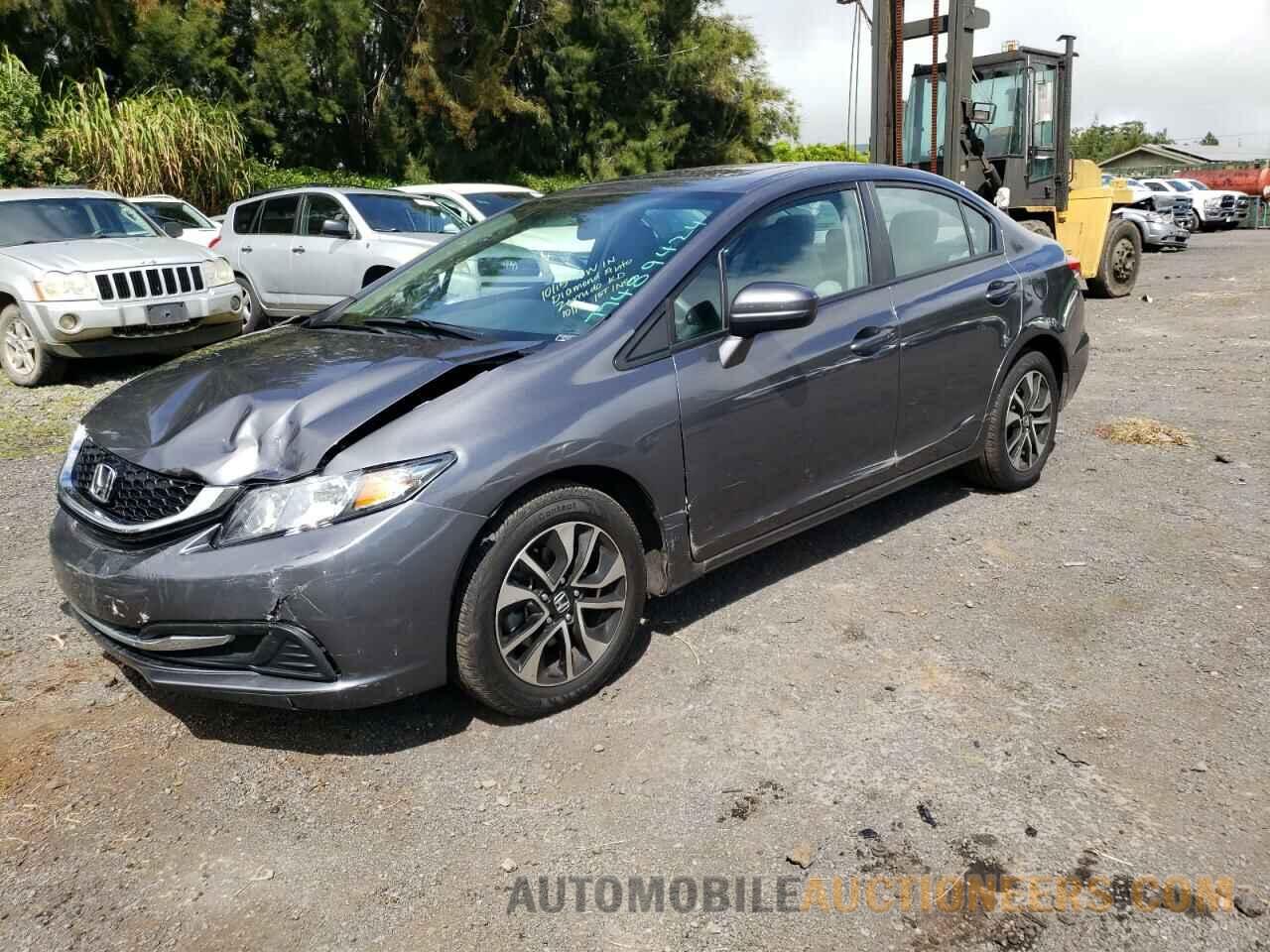 2HGFB2F87FH558818 HONDA CIVIC 2015