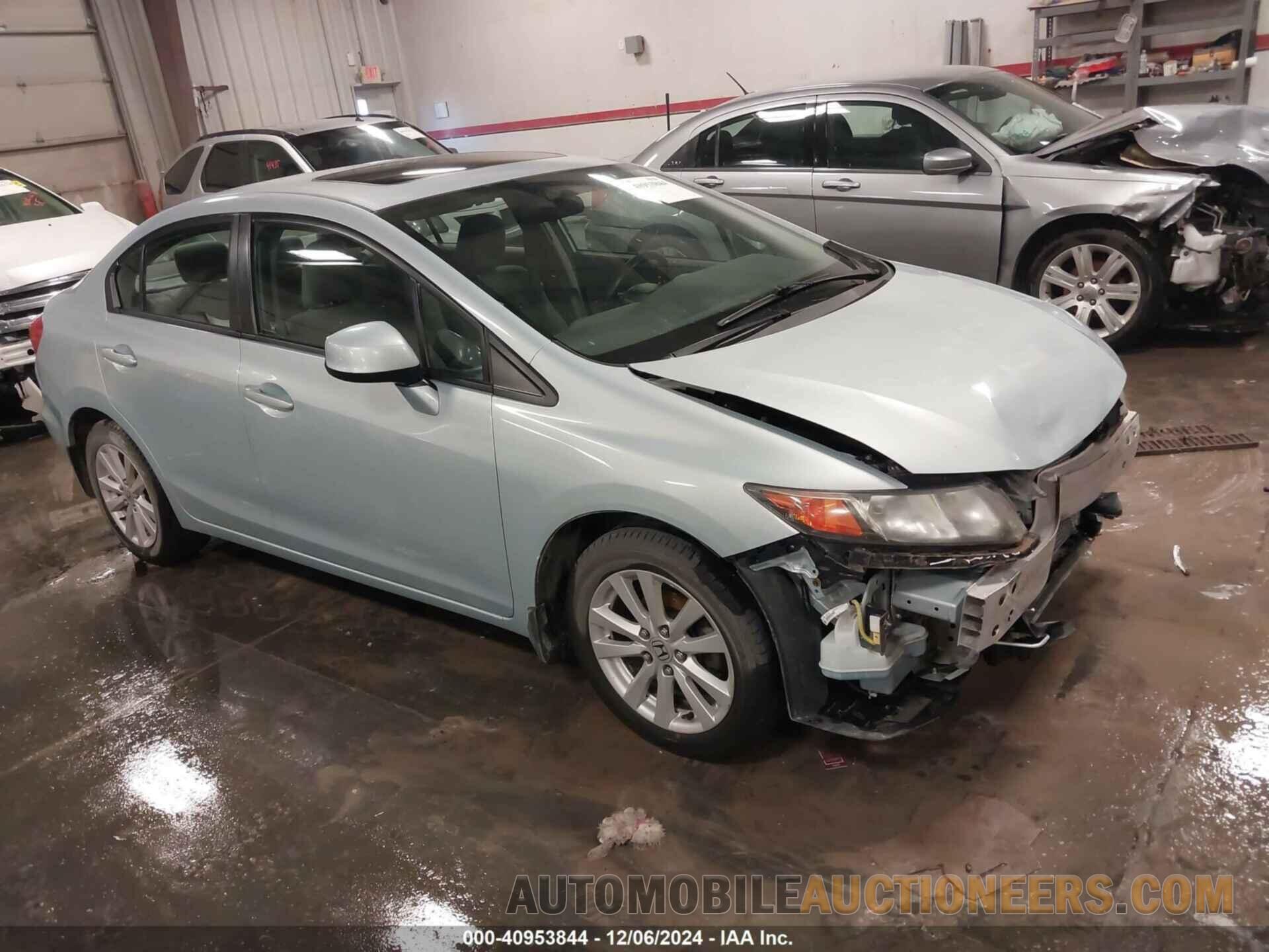 2HGFB2F89CH543040 HONDA CIVIC 2012