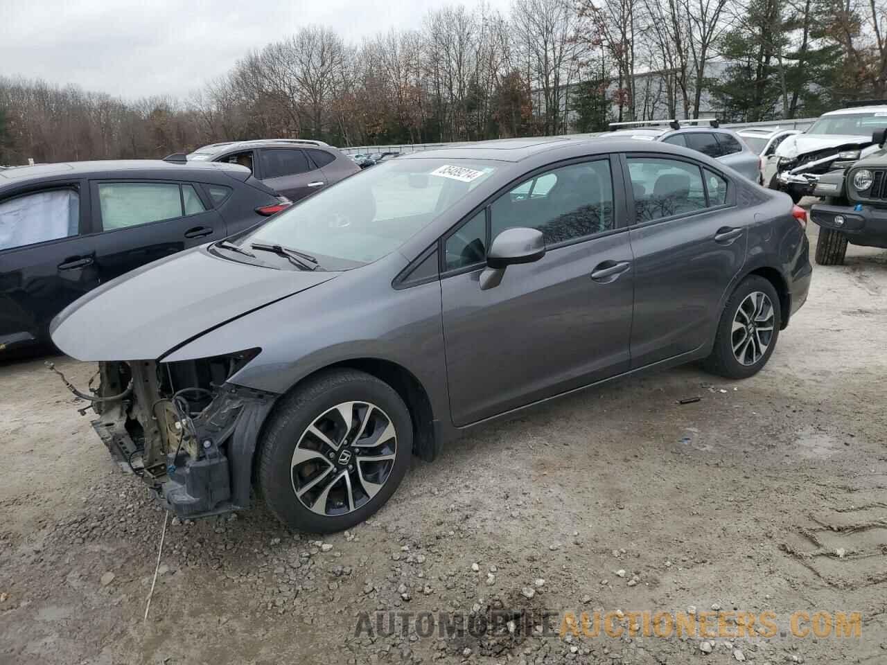 2HGFB2F8XDH557319 HONDA CIVIC 2013