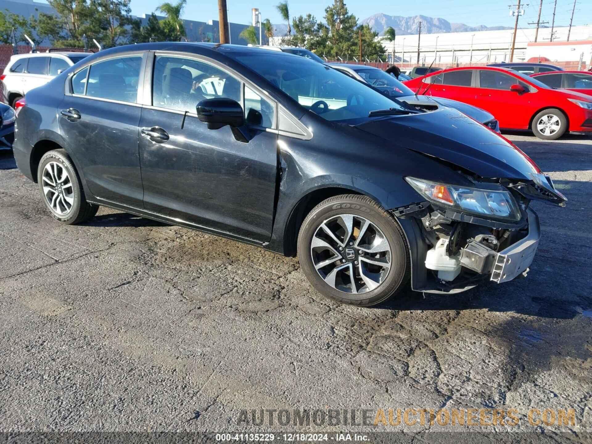 2HGFB2F8XFH543360 HONDA CIVIC 2015