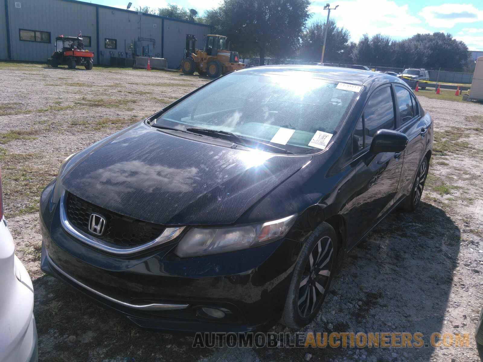 2HGFB2F95FH533229 Honda Civic Sedan 2015