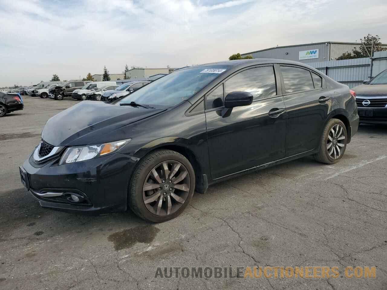 2HGFB2F9XFH526194 HONDA CIVIC 2015