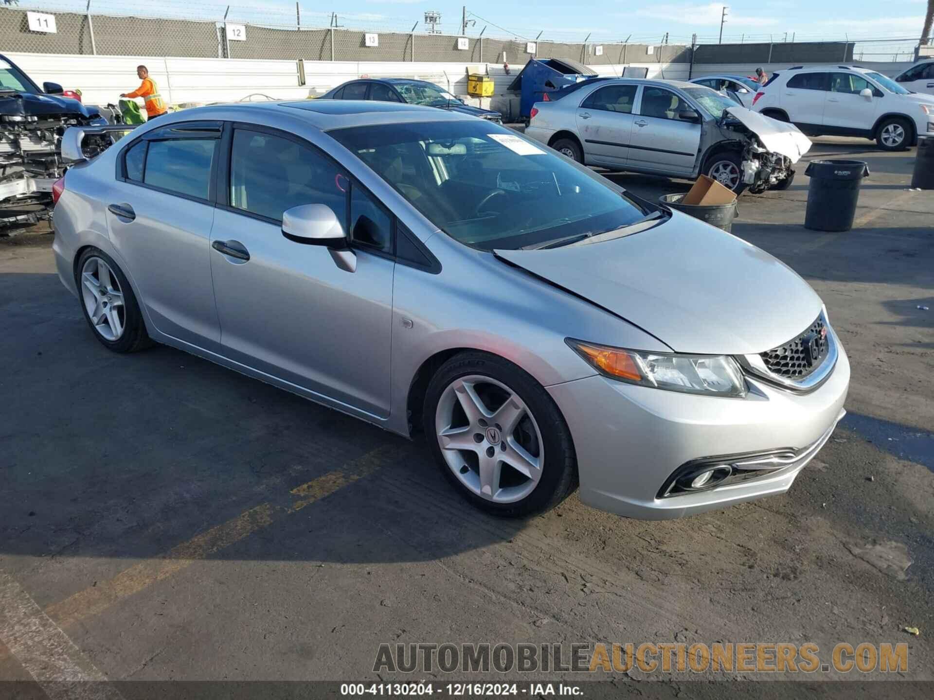 2HGFB6E54CH706255 HONDA CIVIC 2012