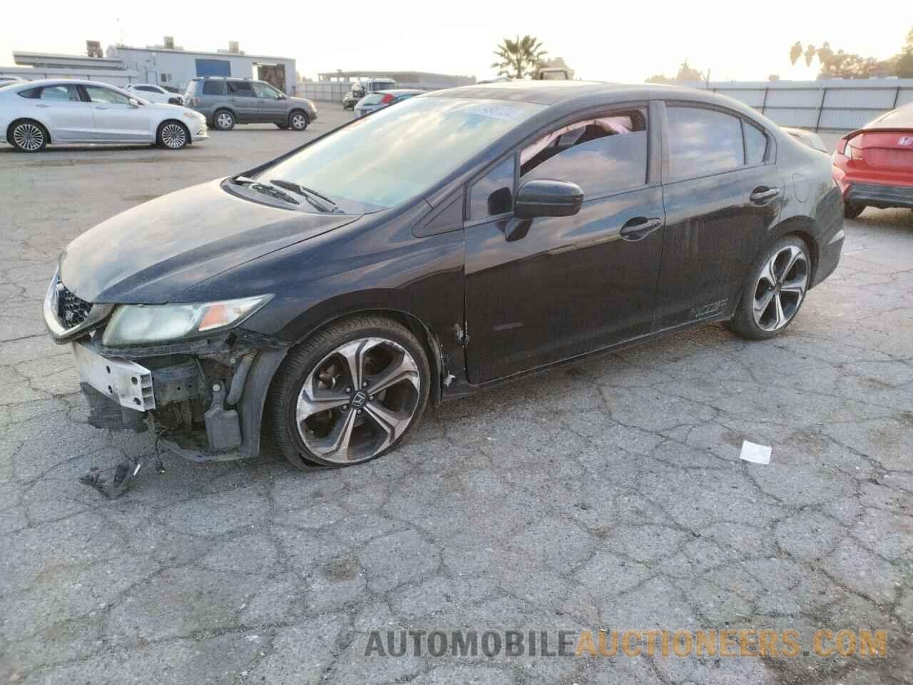 2HGFB6E54FH703912 HONDA CIVIC 2015