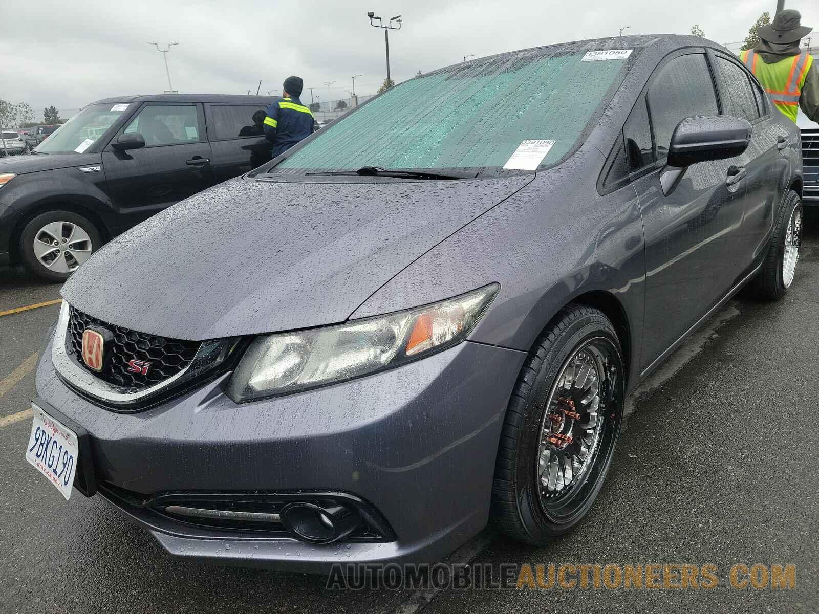 2HGFB6E58FH701273 Honda Civic Sedan 2015