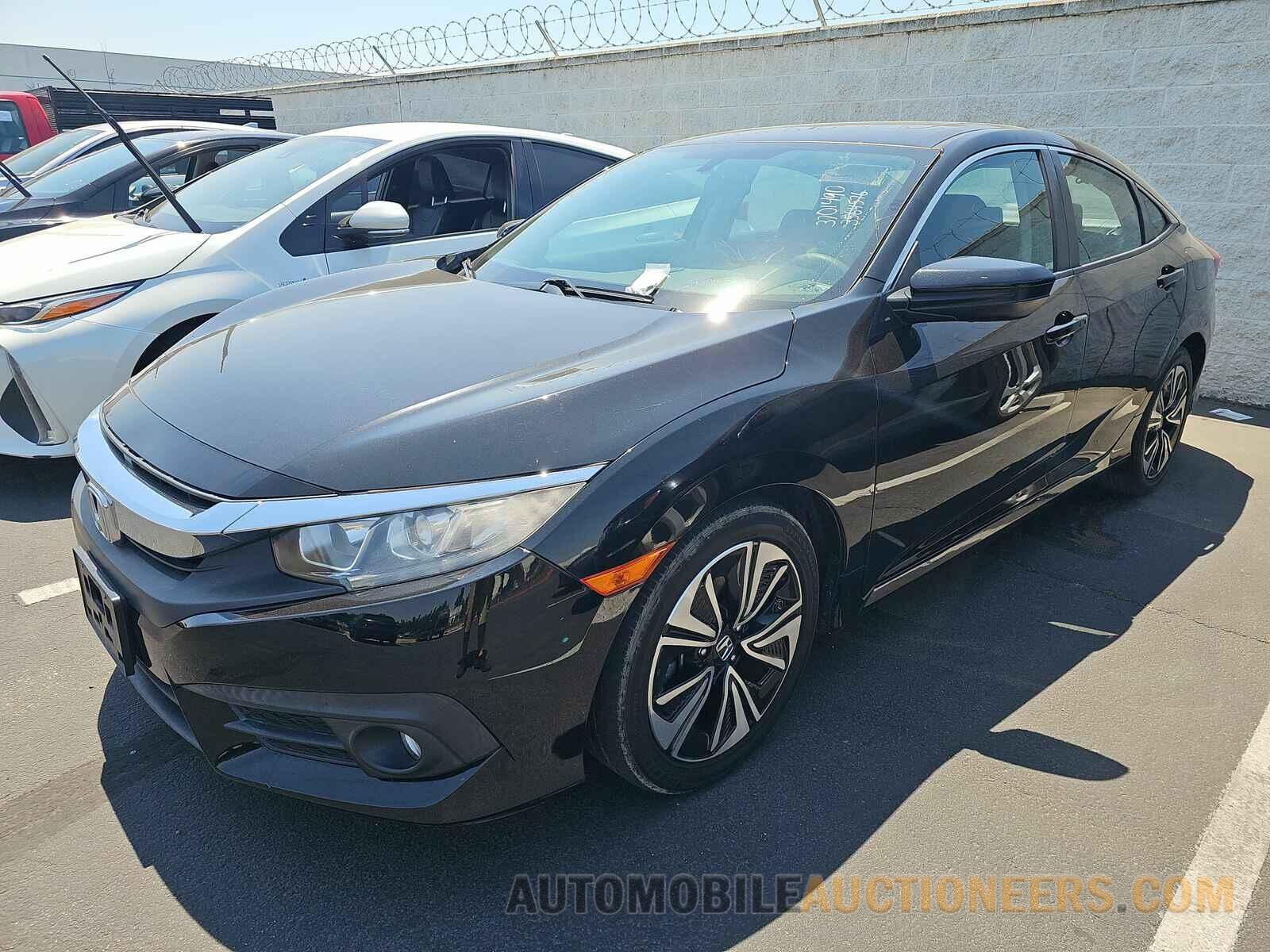 2HGFC1F36HH640926 Honda Civic Sedan 2017