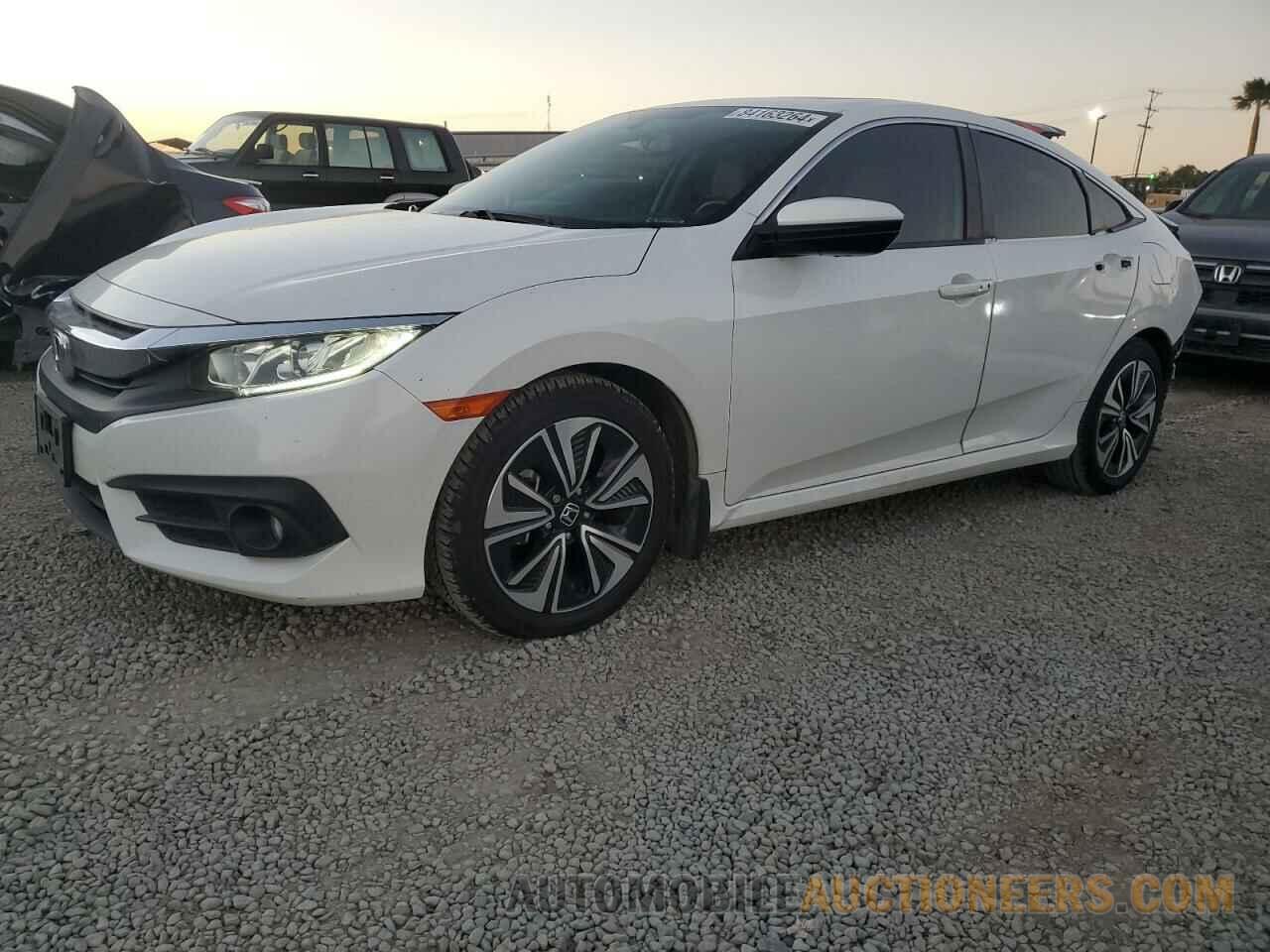 2HGFC1F76HH631971 HONDA CIVIC 2017