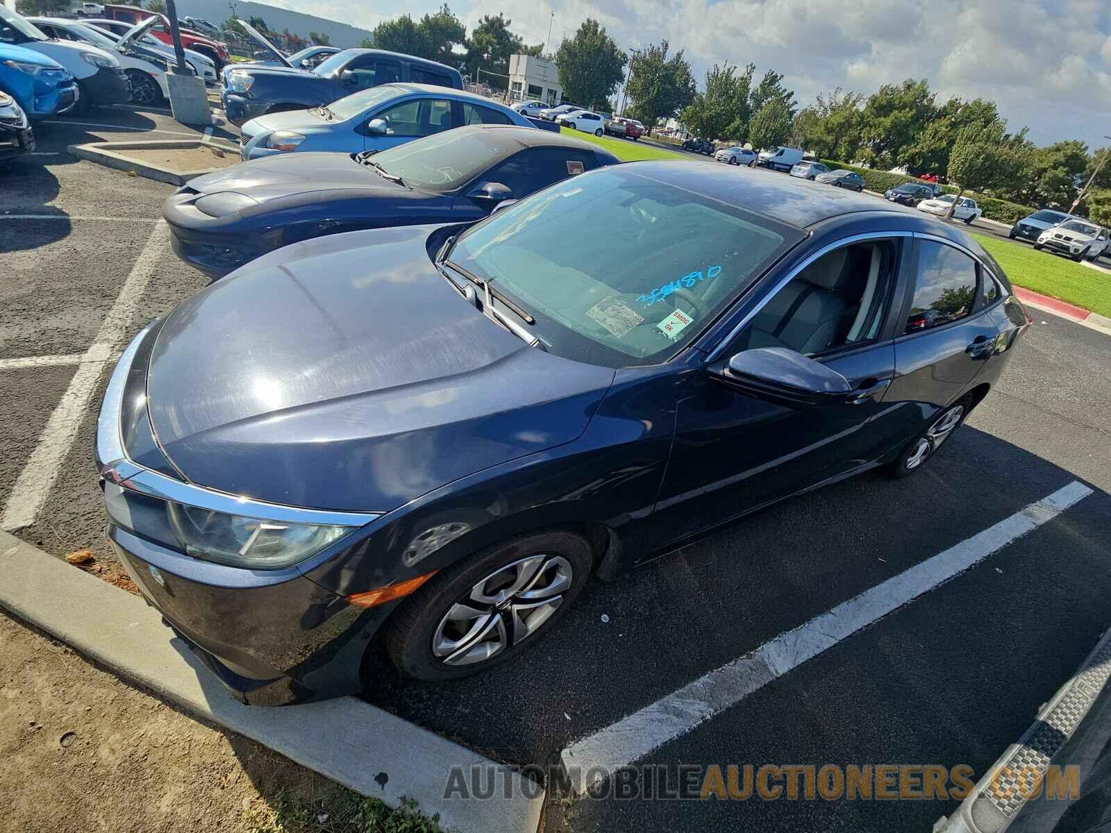 2HGFC2F55JH520032 Honda Civic Sedan 2018