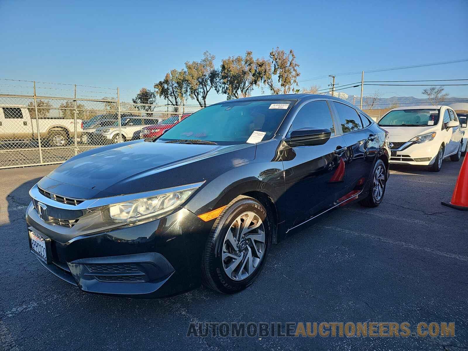 2HGFC2F73JH605548 Honda Civic Sedan 2018