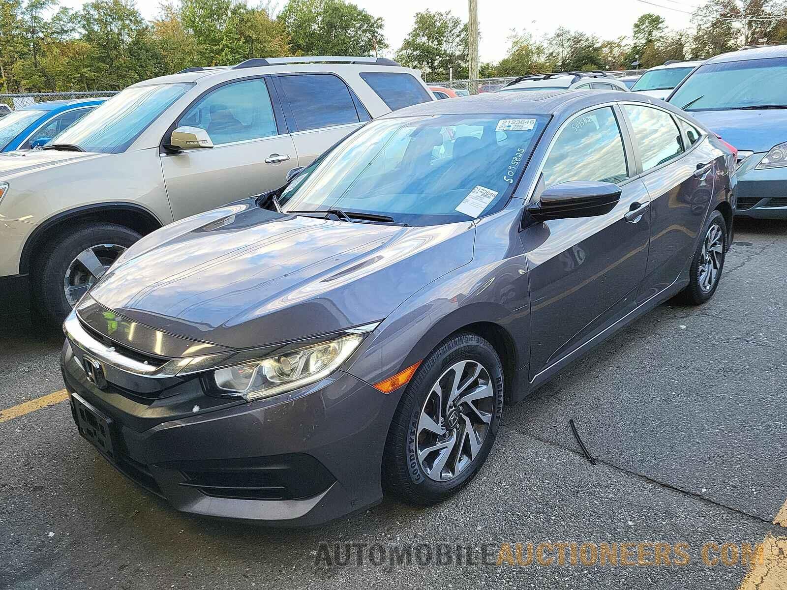 2HGFC2F77HH564044 Honda Civic Sedan 2017