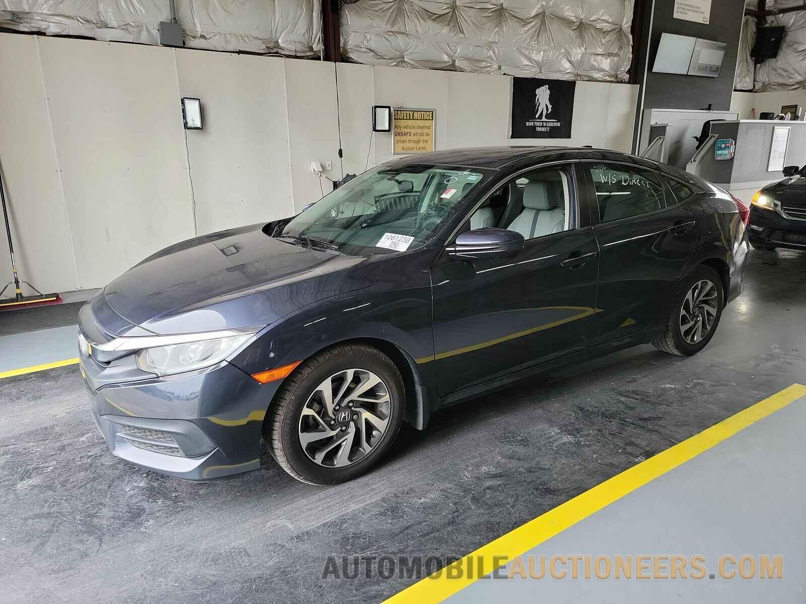 2HGFC2F79HH521065 Honda Civic Sedan 2017