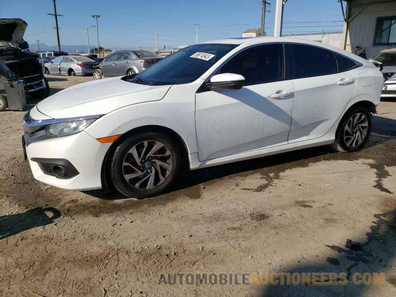 2HGFC2F81JH526114 HONDA CIVIC 2018