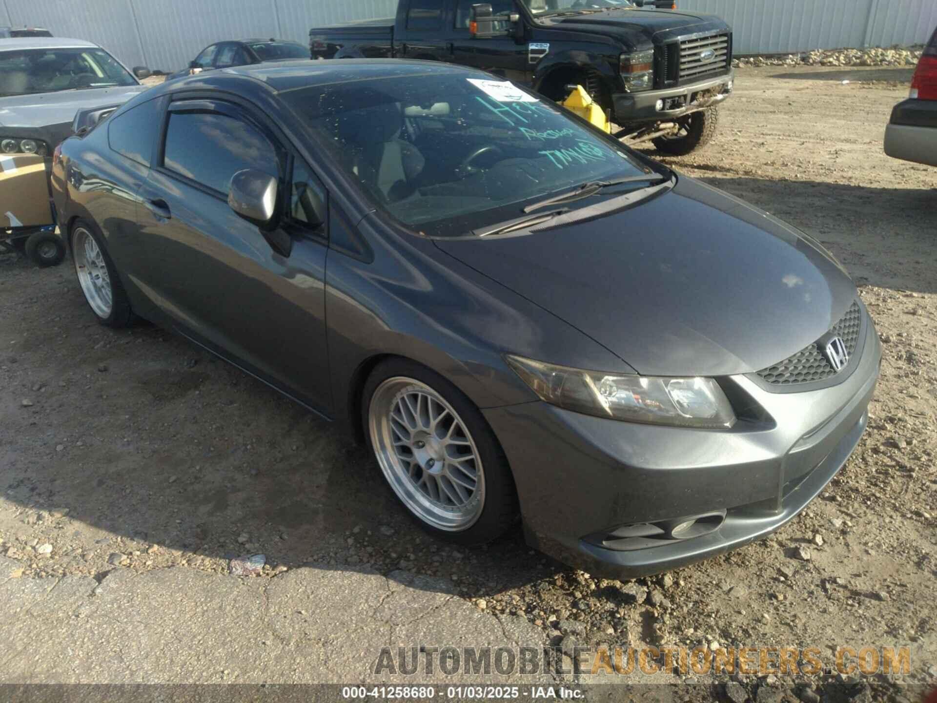 2HGFG3B55DH514929 HONDA CIVIC 2013