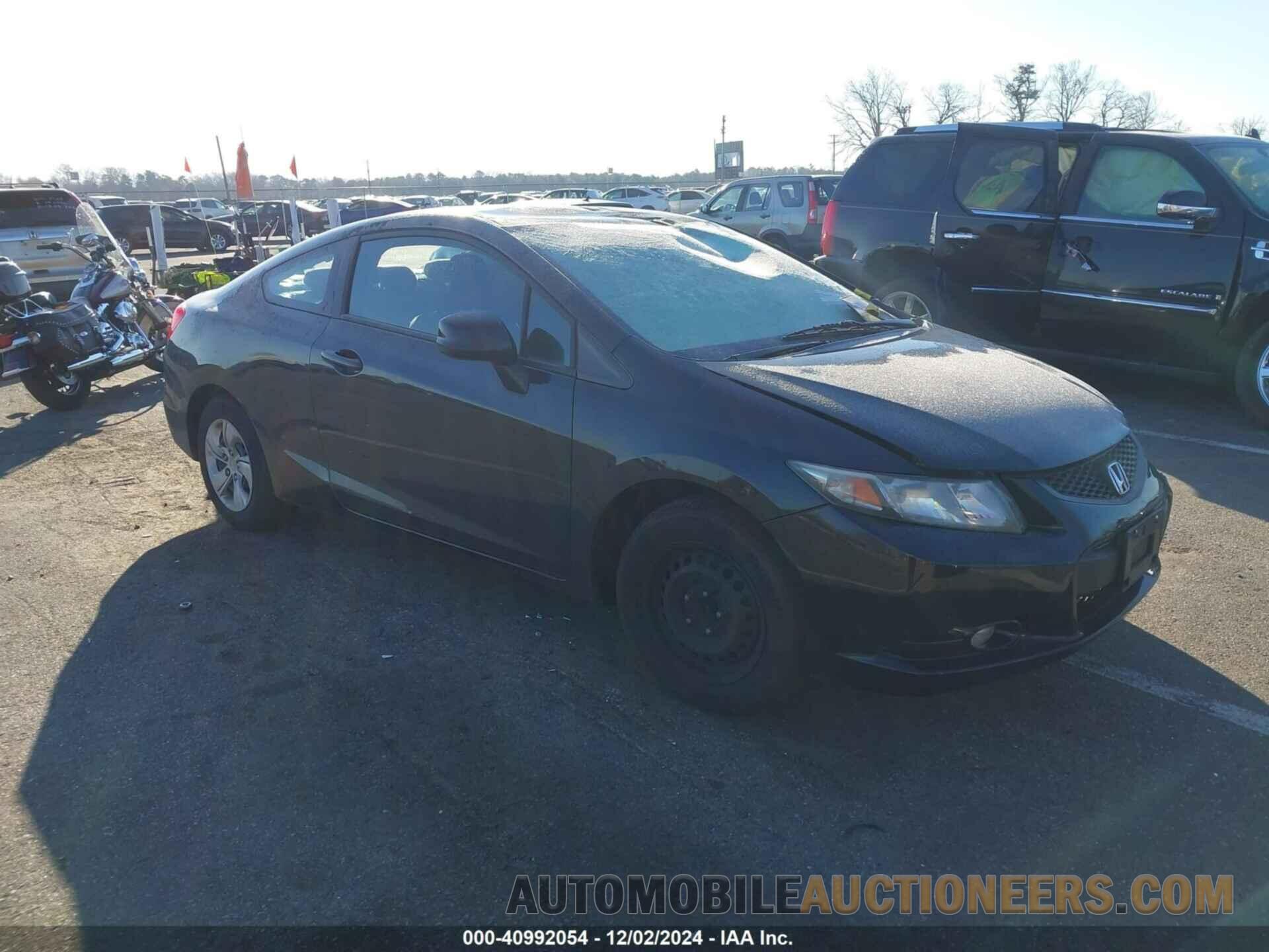 2HGFG3B58DH527349 HONDA CIVIC 2013