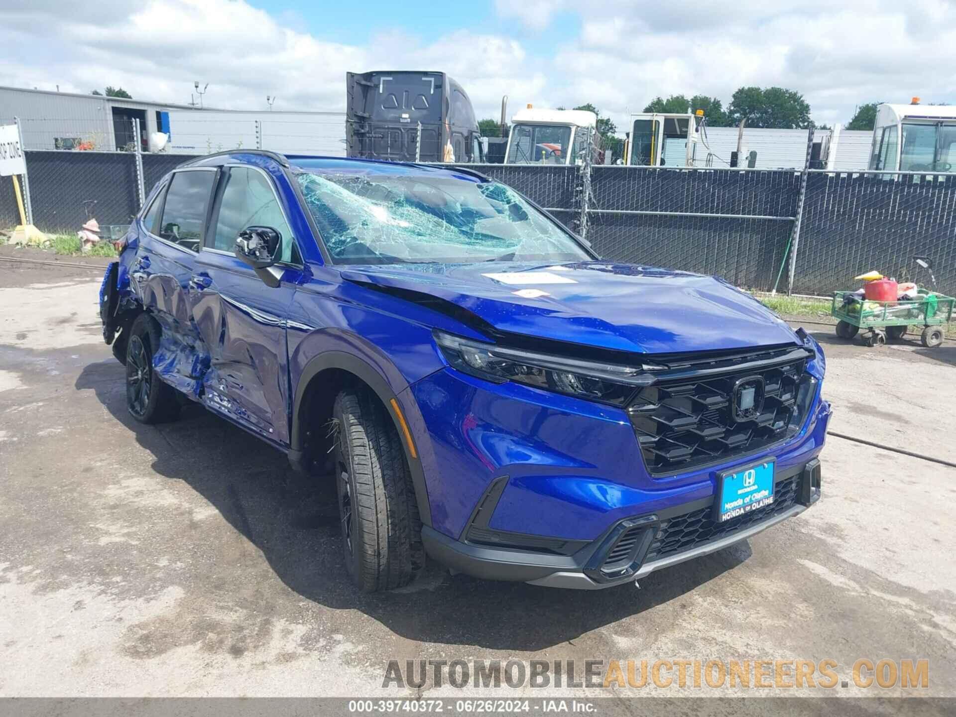 2HKRS6H87RH811826 HONDA CR-V 2024