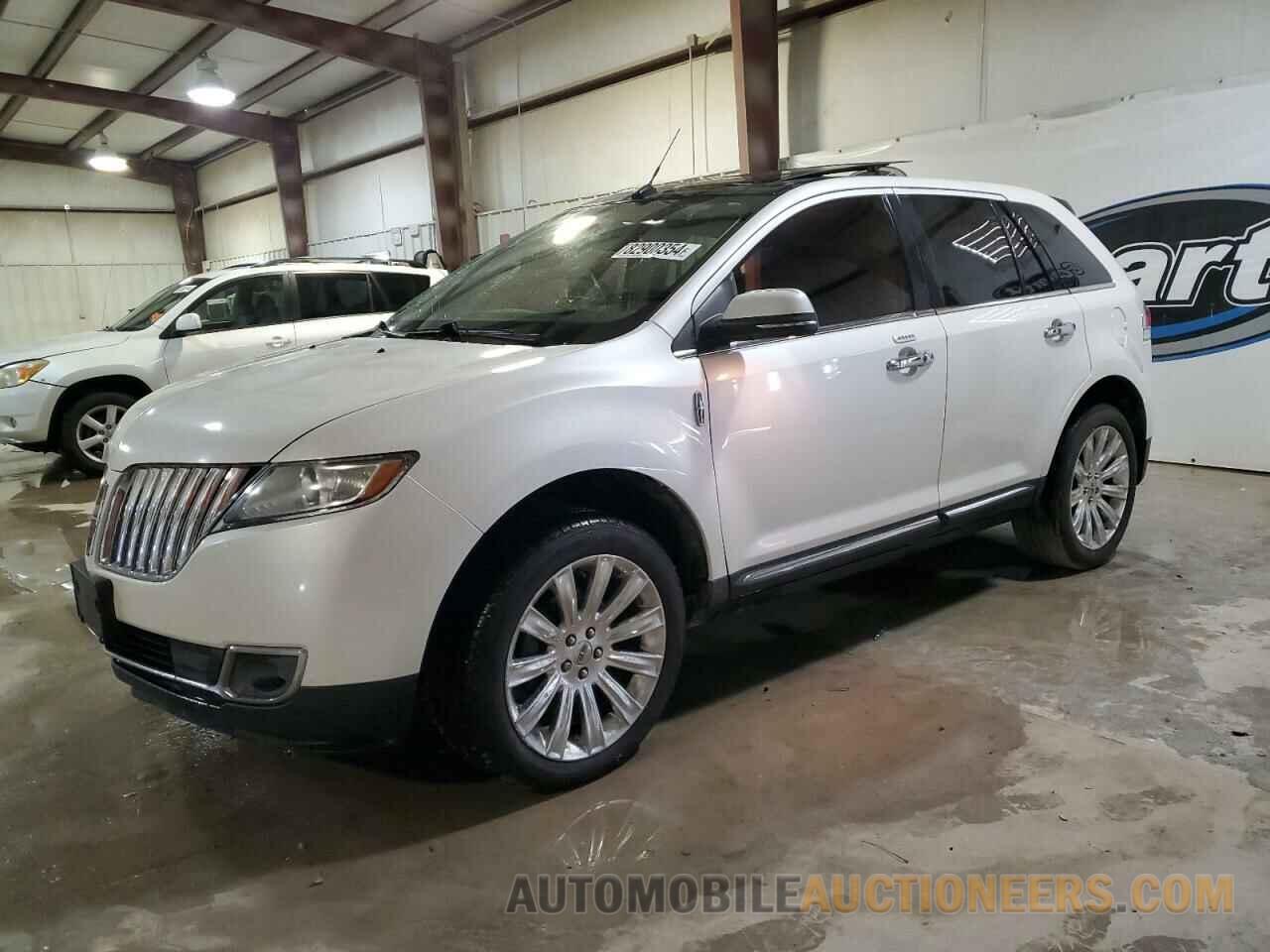 2LMDJ6JK2FBL27332 LINCOLN MKX 2015