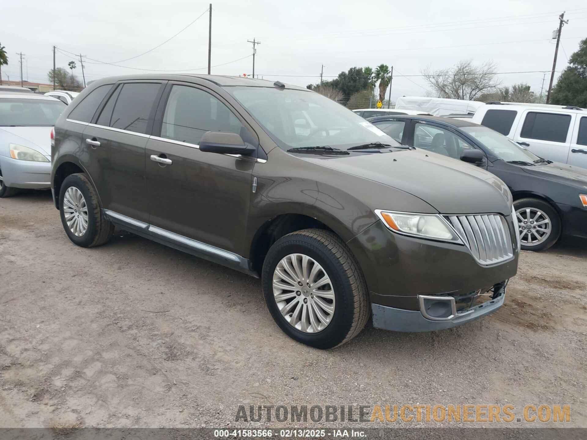 2LMDJ6JKXBBJ19080 LINCOLN MKX 2011