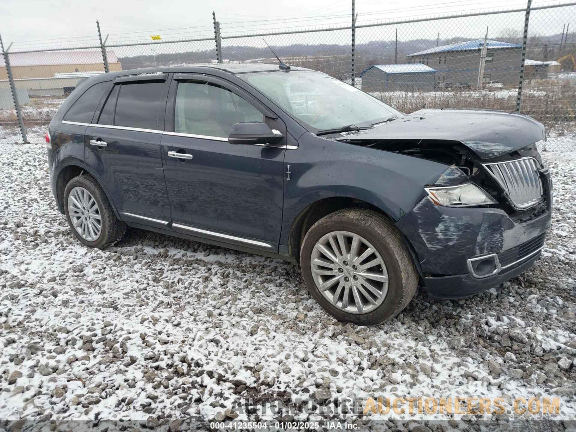 2LMDJ8JK6DBL28511 LINCOLN MKX 2013