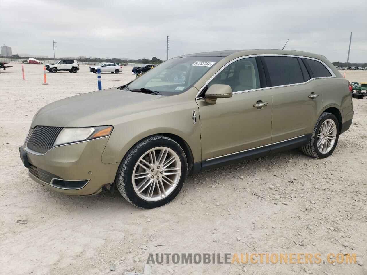 2LMHJ5AT2DBL50806 LINCOLN MKT 2013