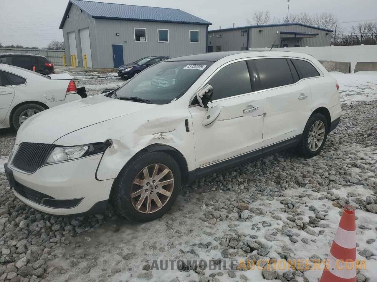 2LMHJ5NK0GBL02369 LINCOLN MKT 2016