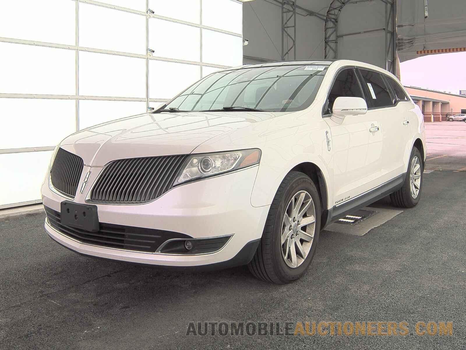 2LMHJ5NK6GBL00917 Lincoln MKT 2016