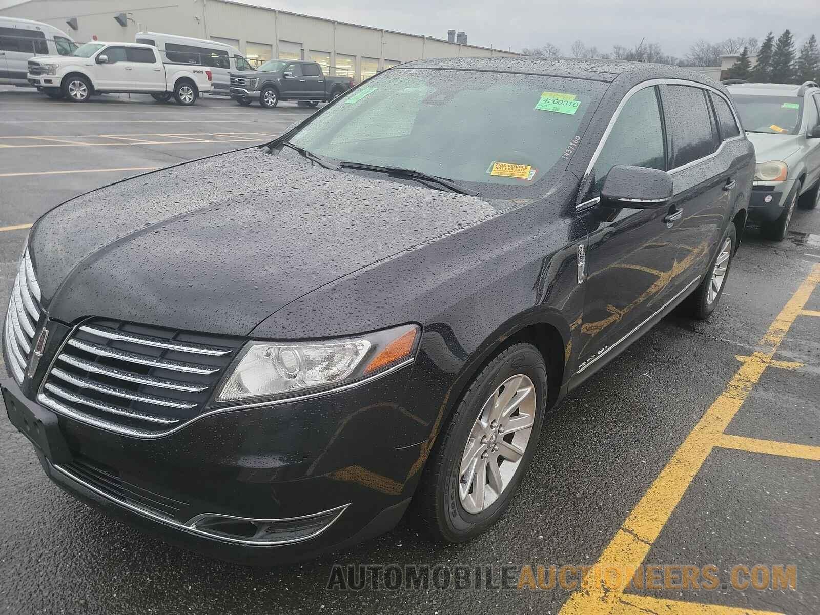 2LMHJ5NK6KBL02580 Lincoln MKT 2019