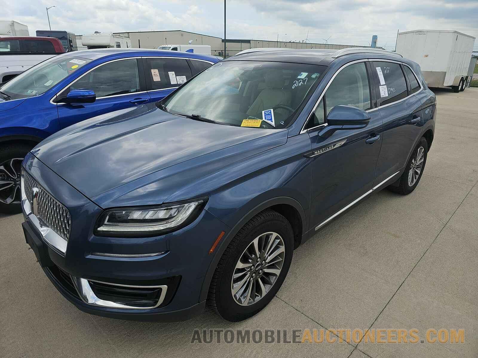 2LMPJ8K91KBL10679 Lincoln Nautilus 2019