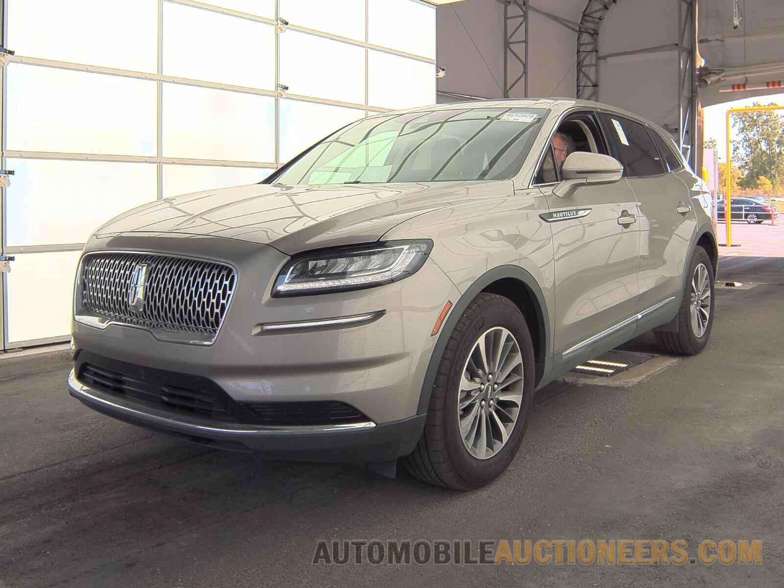 2LMPJ8K9XPBL12390 Lincoln Nautilus 2023