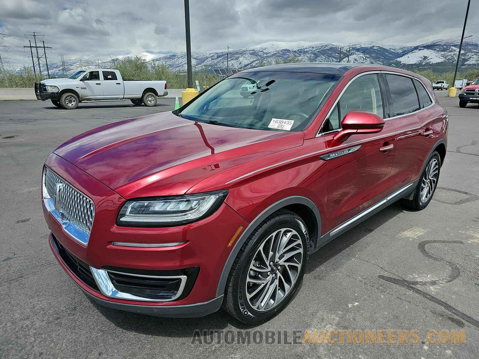 2LMPJ8L96KBL63246 Lincoln Nautilus 2019