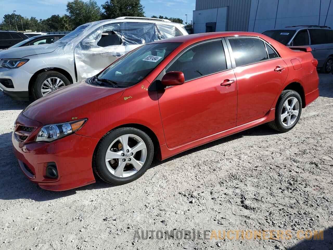 2T1BU4EE3DC957517 TOYOTA COROLLA 2013