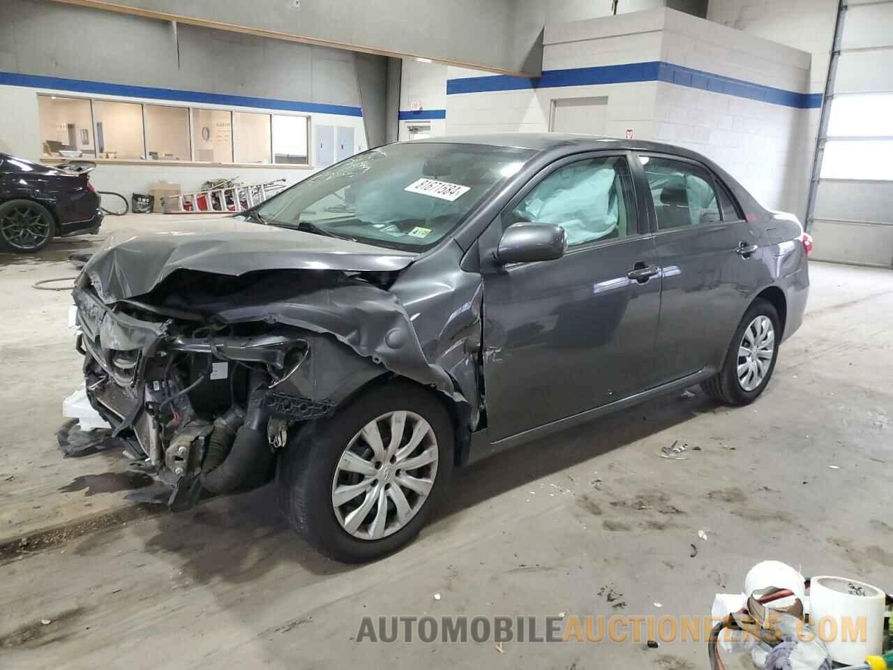 2T1BU4EE4DC065888 TOYOTA COROLLA 2013