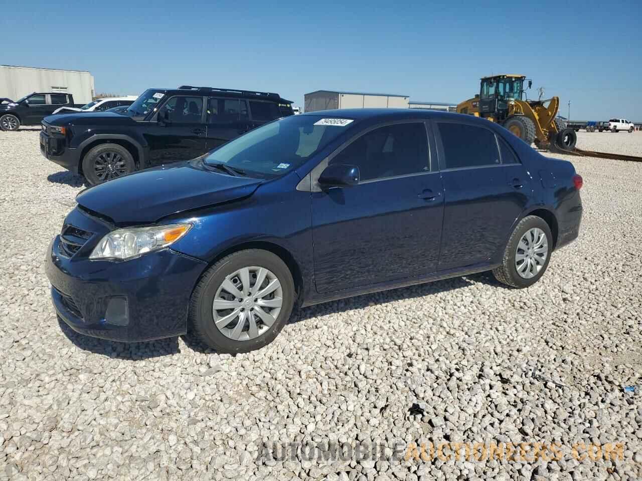 2T1BU4EE5DC076138 TOYOTA COROLLA 2013