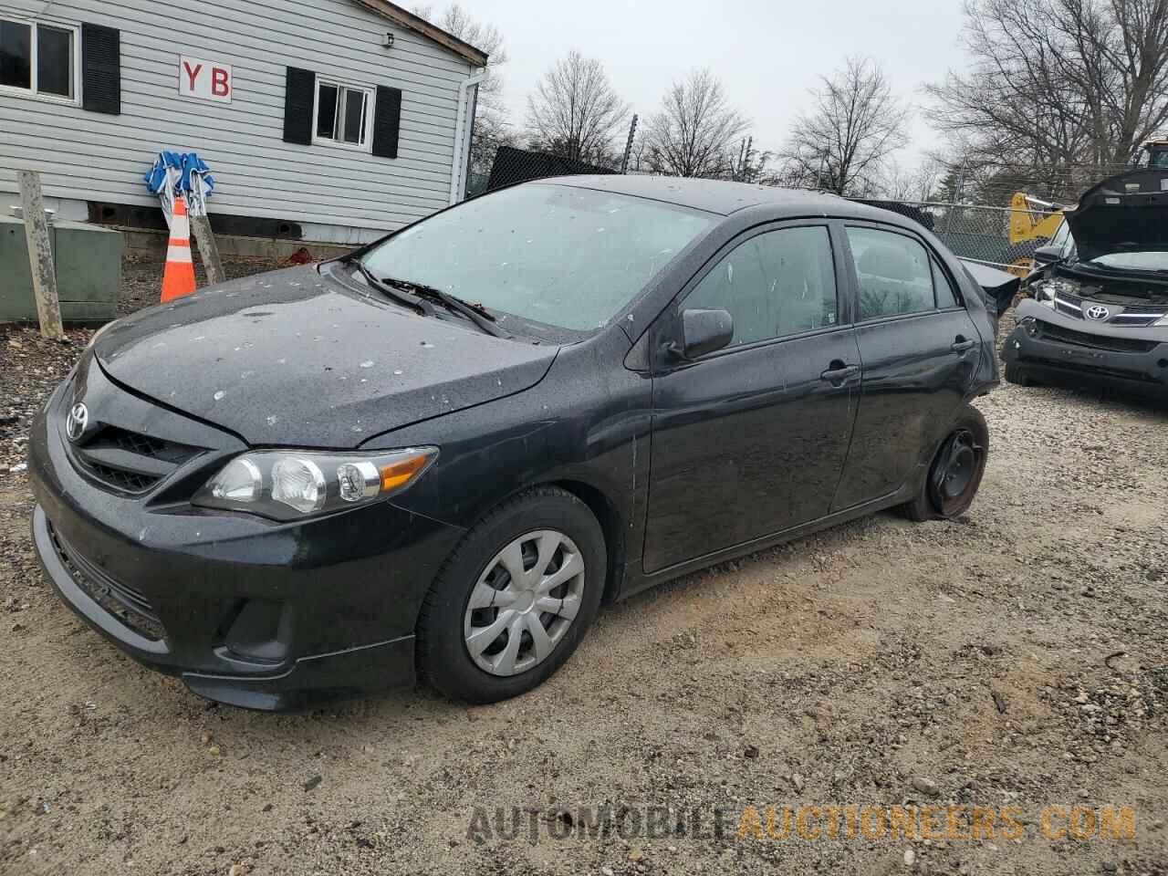 2T1BU4EE8DC068325 TOYOTA COROLLA 2013