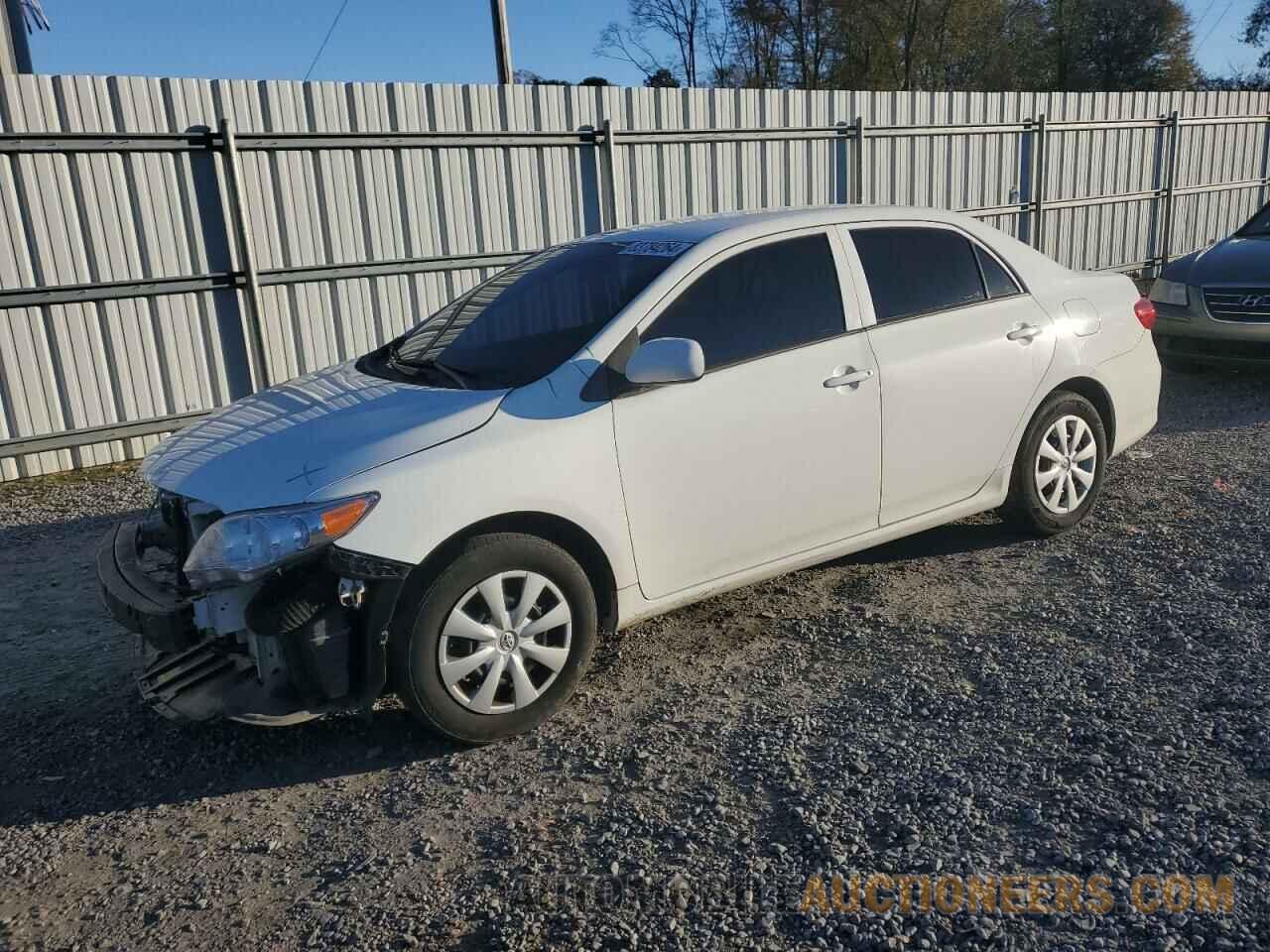 2T1BU4EE8DC952085 TOYOTA COROLLA 2013