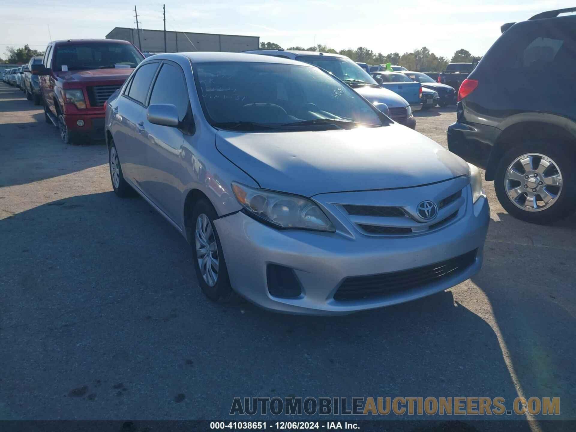 2T1BU4EEXCC891031 TOYOTA COROLLA 2012