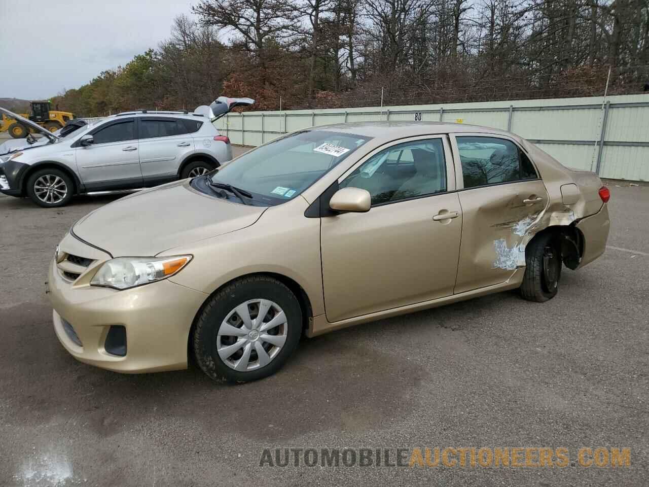 2T1BU4EEXDC997920 TOYOTA COROLLA 2013