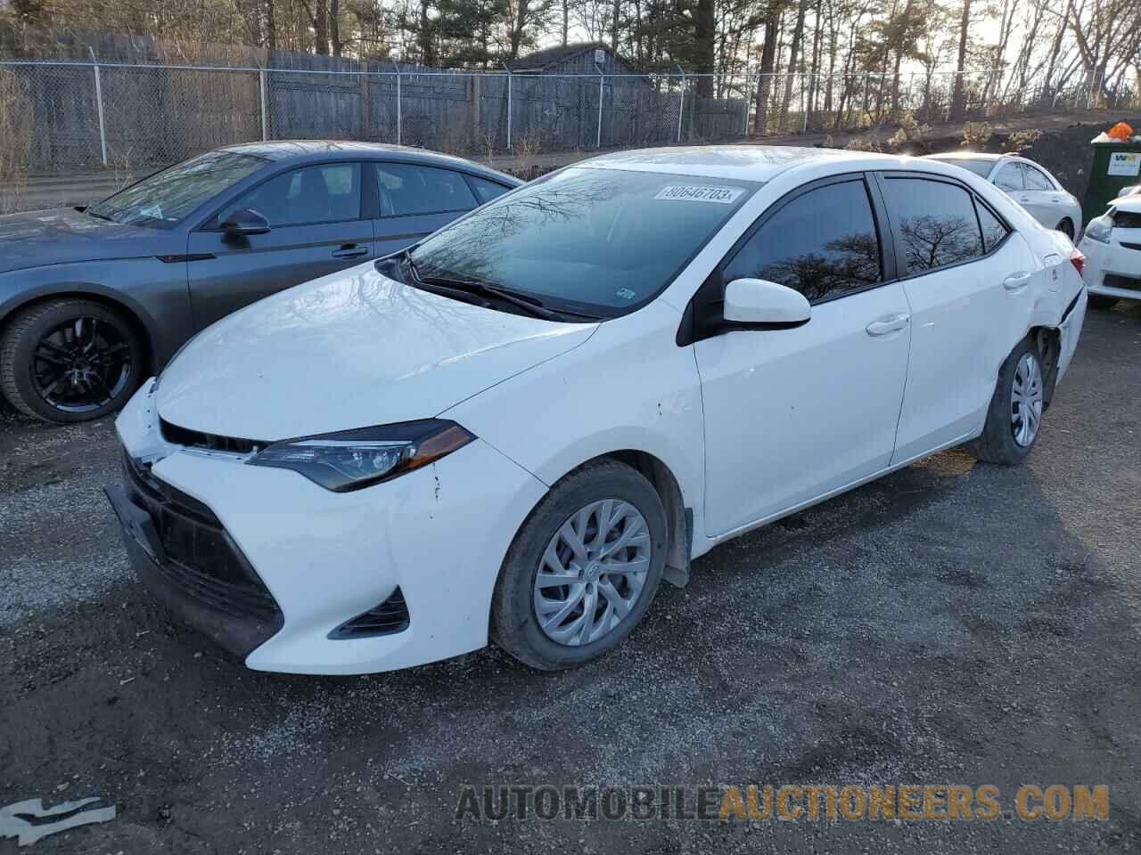 2T1BURHE0JC073944 TOYOTA COROLLA 2018