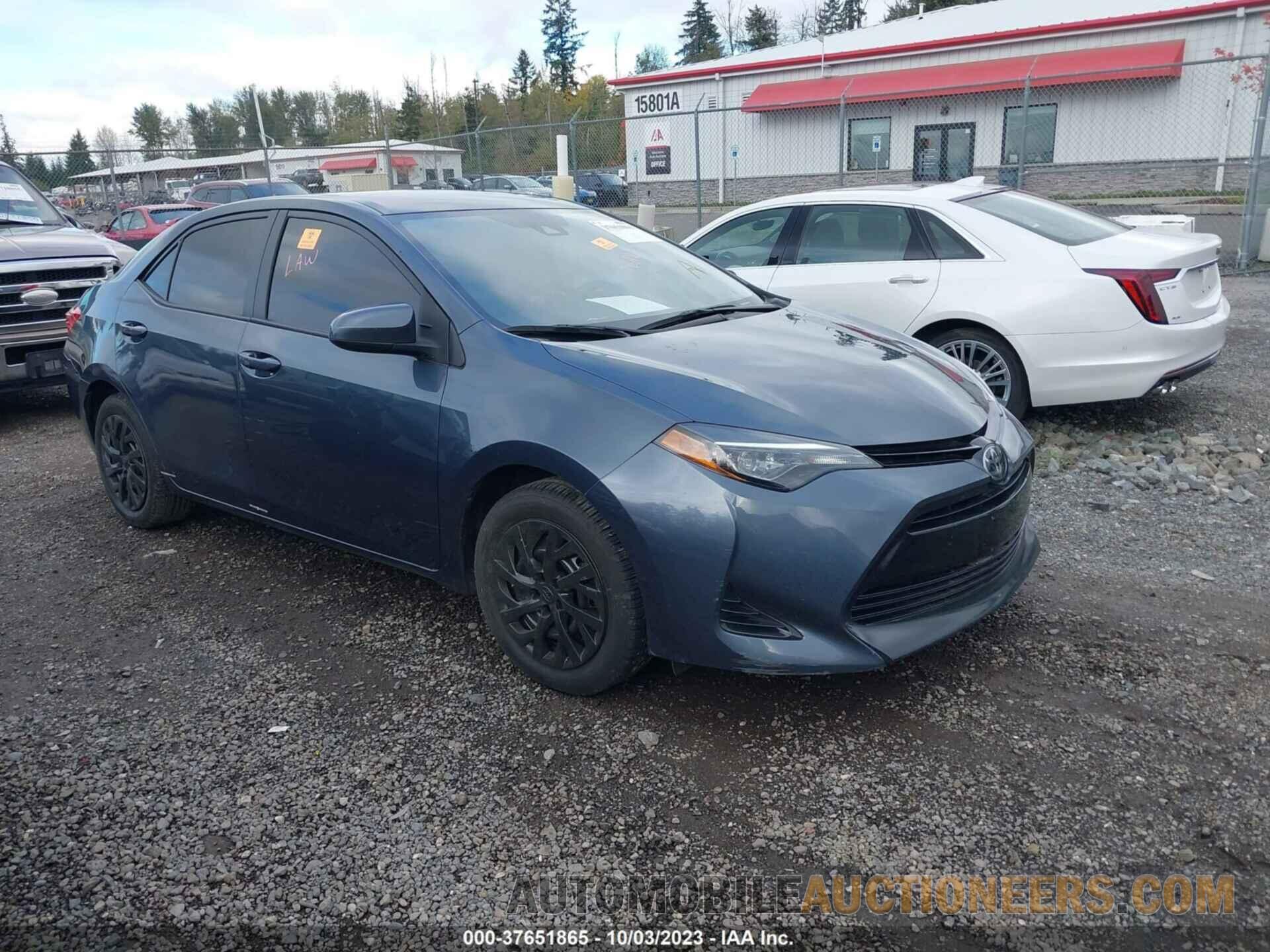 2T1BURHE0JC121555 TOYOTA COROLLA 2018