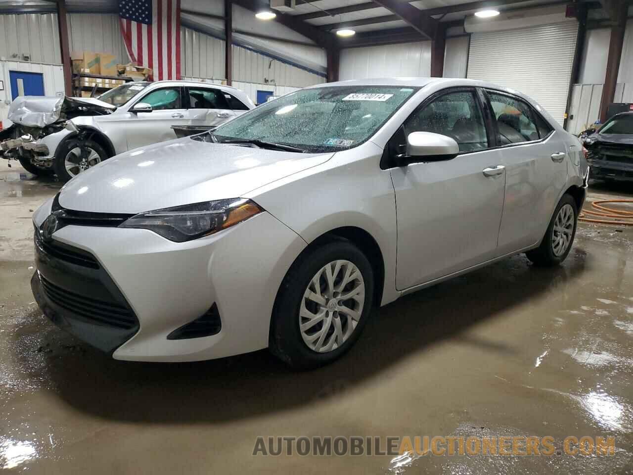 2T1BURHE1JC015583 TOYOTA COROLLA 2018