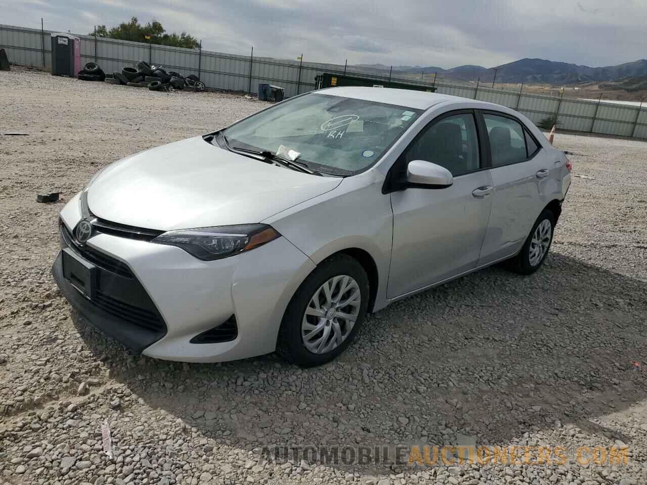 2T1BURHE1JC053623 TOYOTA COROLLA 2018