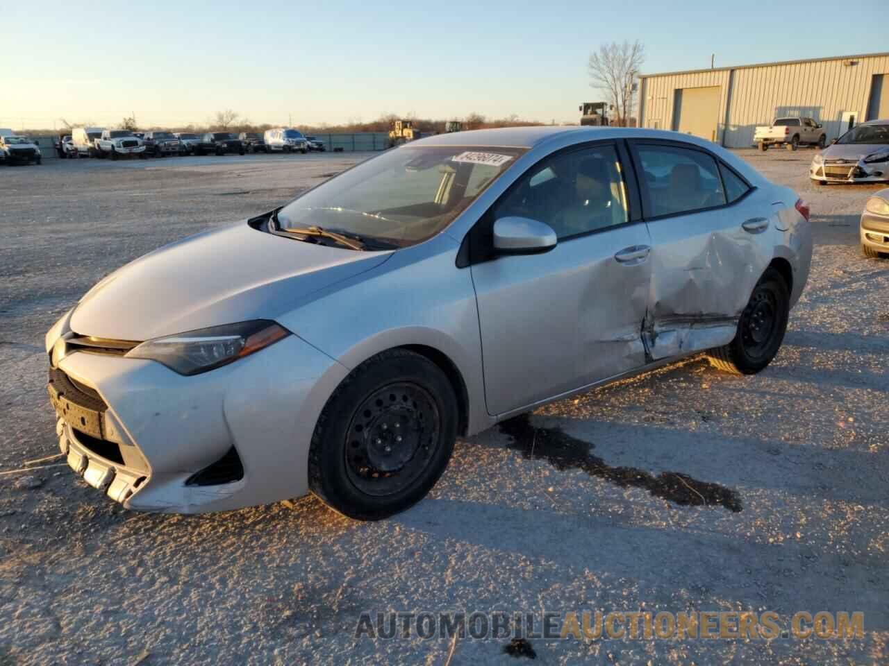 2T1BURHE1JC074889 TOYOTA COROLLA 2018