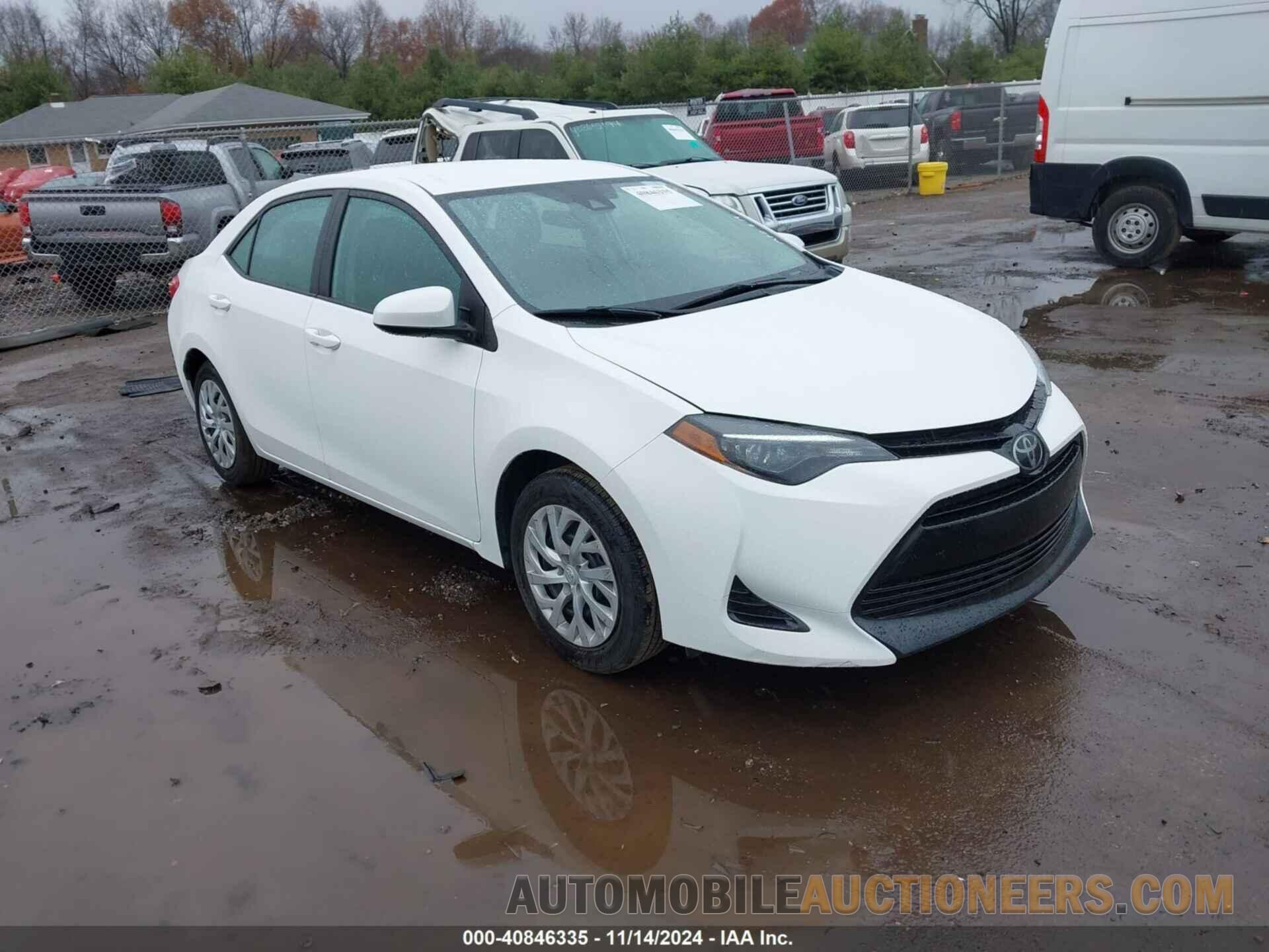 2T1BURHE2JC071256 TOYOTA COROLLA 2018