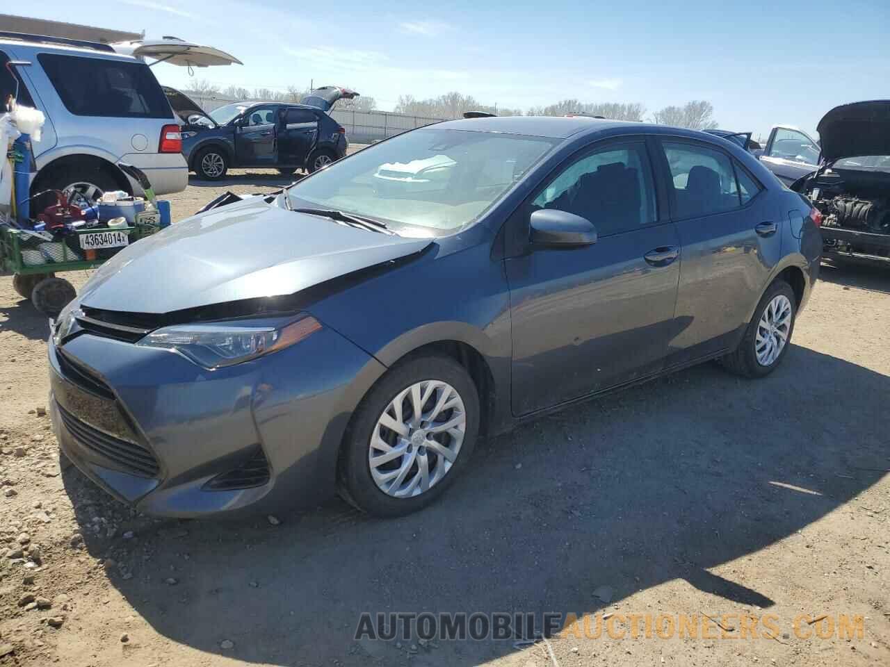 2T1BURHE3JC051081 TOYOTA COROLLA 2018