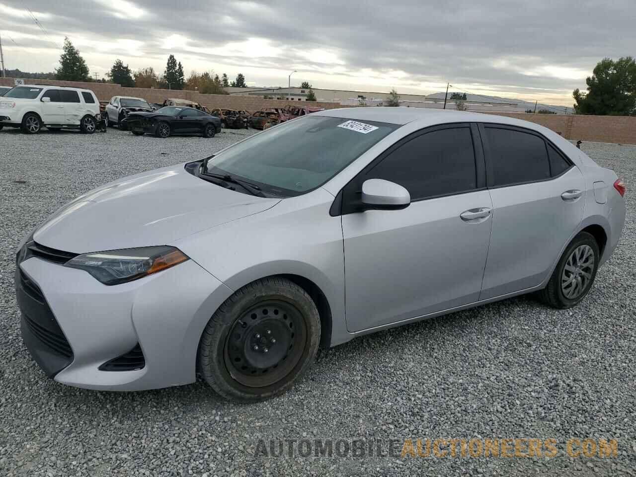 2T1BURHE3JC053476 TOYOTA COROLLA 2018