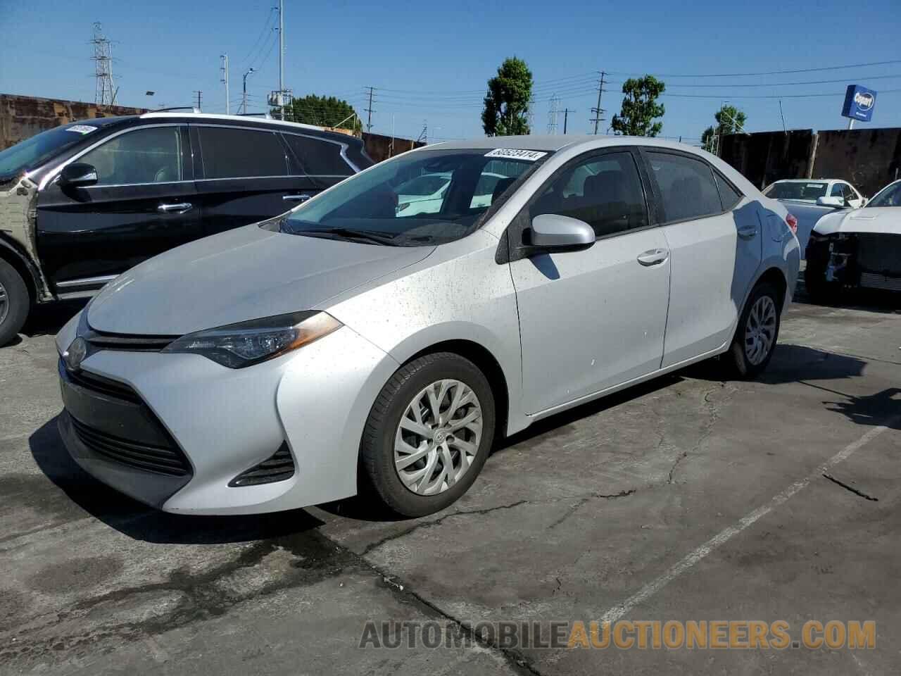 2T1BURHE3JC069015 TOYOTA COROLLA 2018