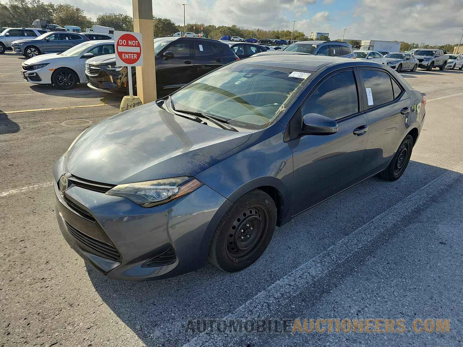 2T1BURHE4HC774657 Toyota Corolla LE 2017