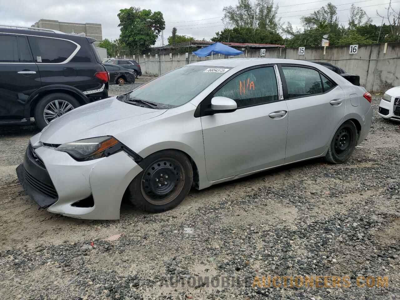 2T1BURHE5JC042138 TOYOTA COROLLA 2018