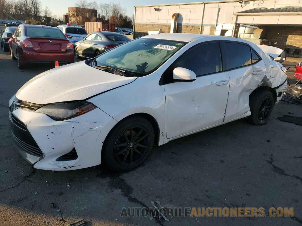 2T1BURHE5JC052135 TOYOTA COROLLA 2018