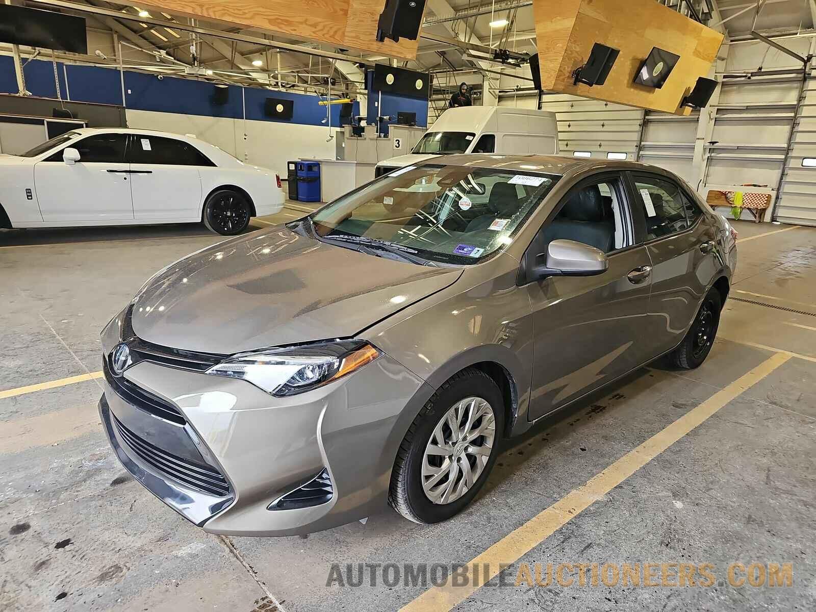 2T1BURHE5JC078170 Toyota Corolla LE 2018