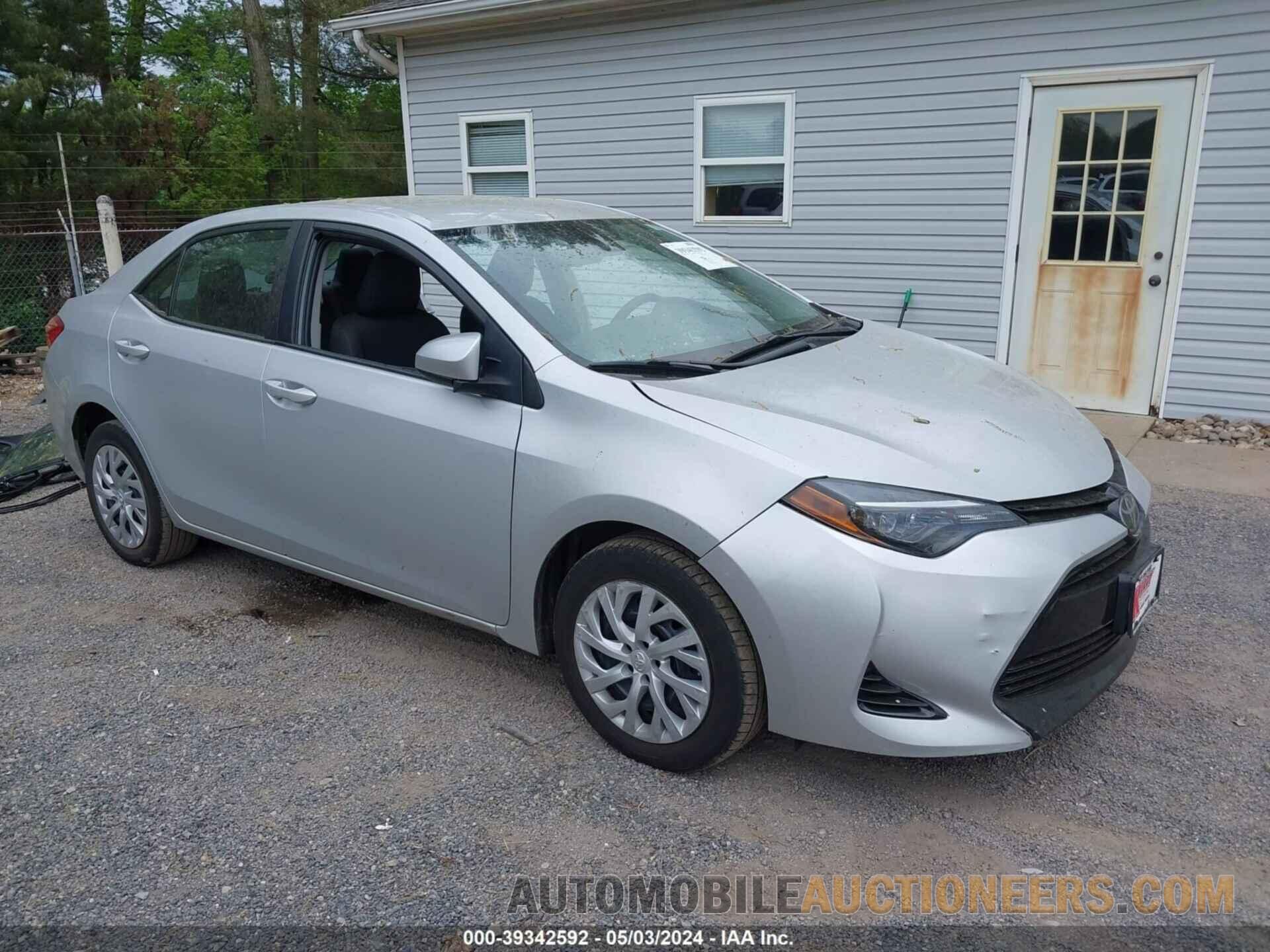 2T1BURHE5JC124063 TOYOTA COROLLA 2018